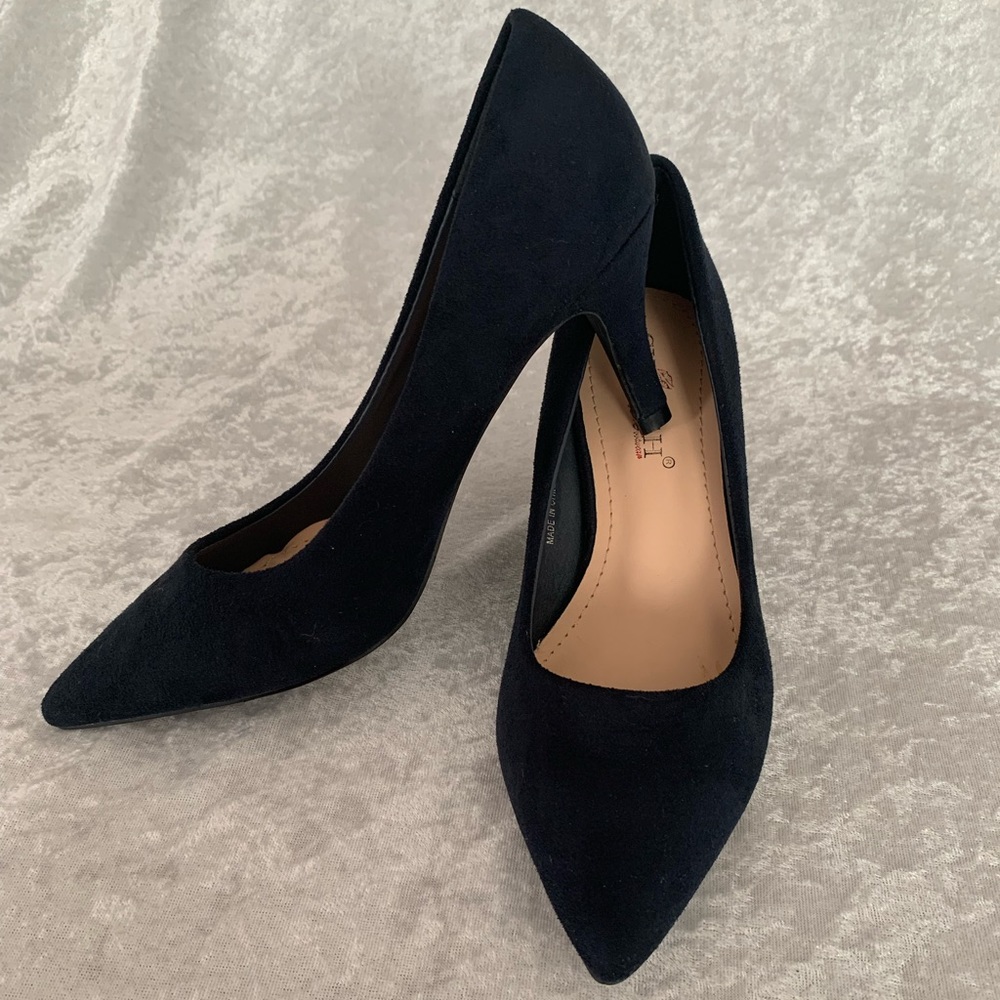 Cherish by Elegant Footwear: size 7 heels. Nelda. Black